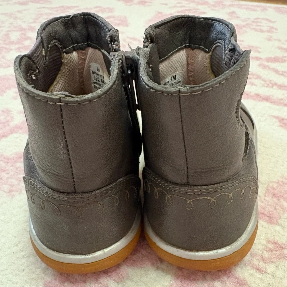 Livie & Luca Brown Butterfly Ankle Boots Toddler Girl 7
